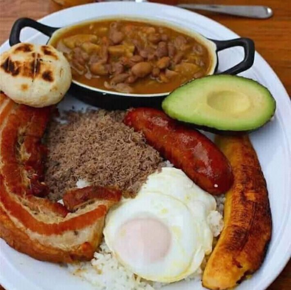 Bandeja Paisa Receta Rica Y Abundante Recetaspicuna Casera